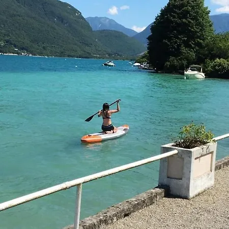 Le Bellerive et sa plage privée Appartement Doussard